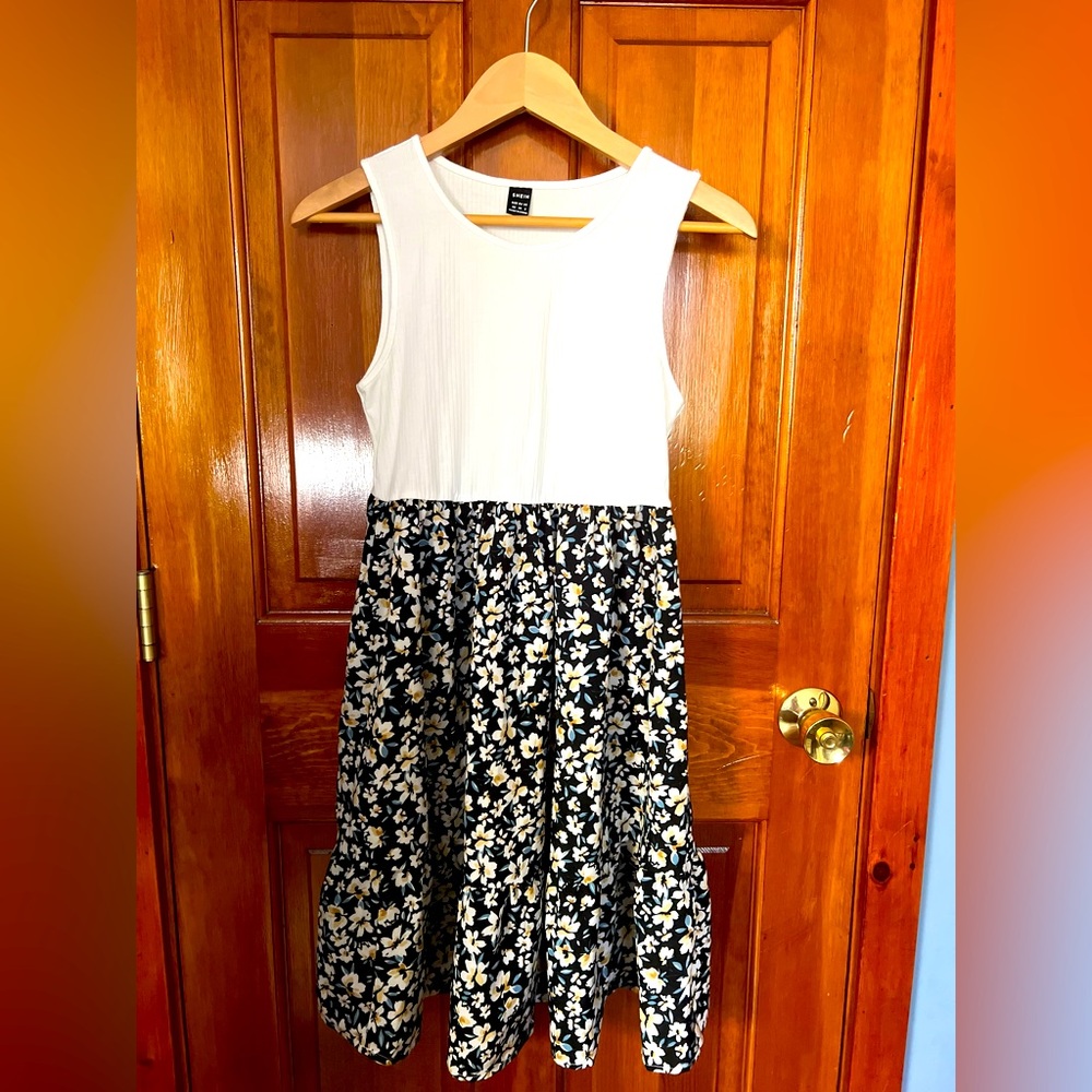 Small women’s maternity floral dress